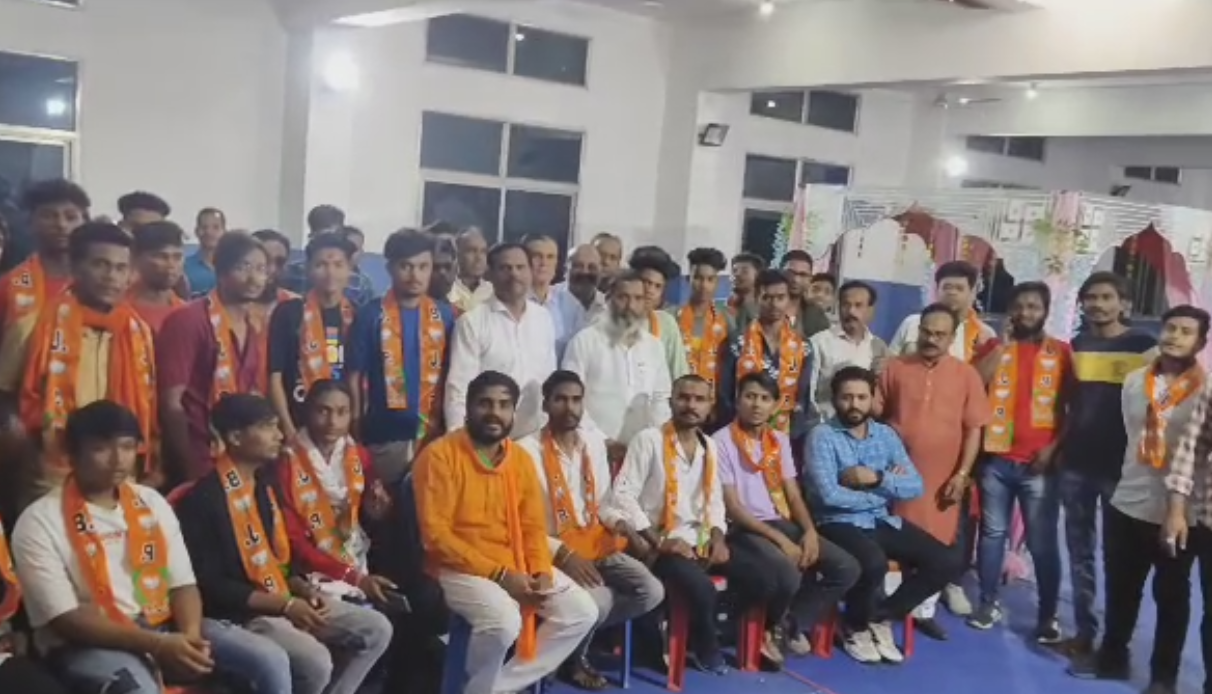 कई  कांग्रेसी  युवा हुए भाजपा में शामिल