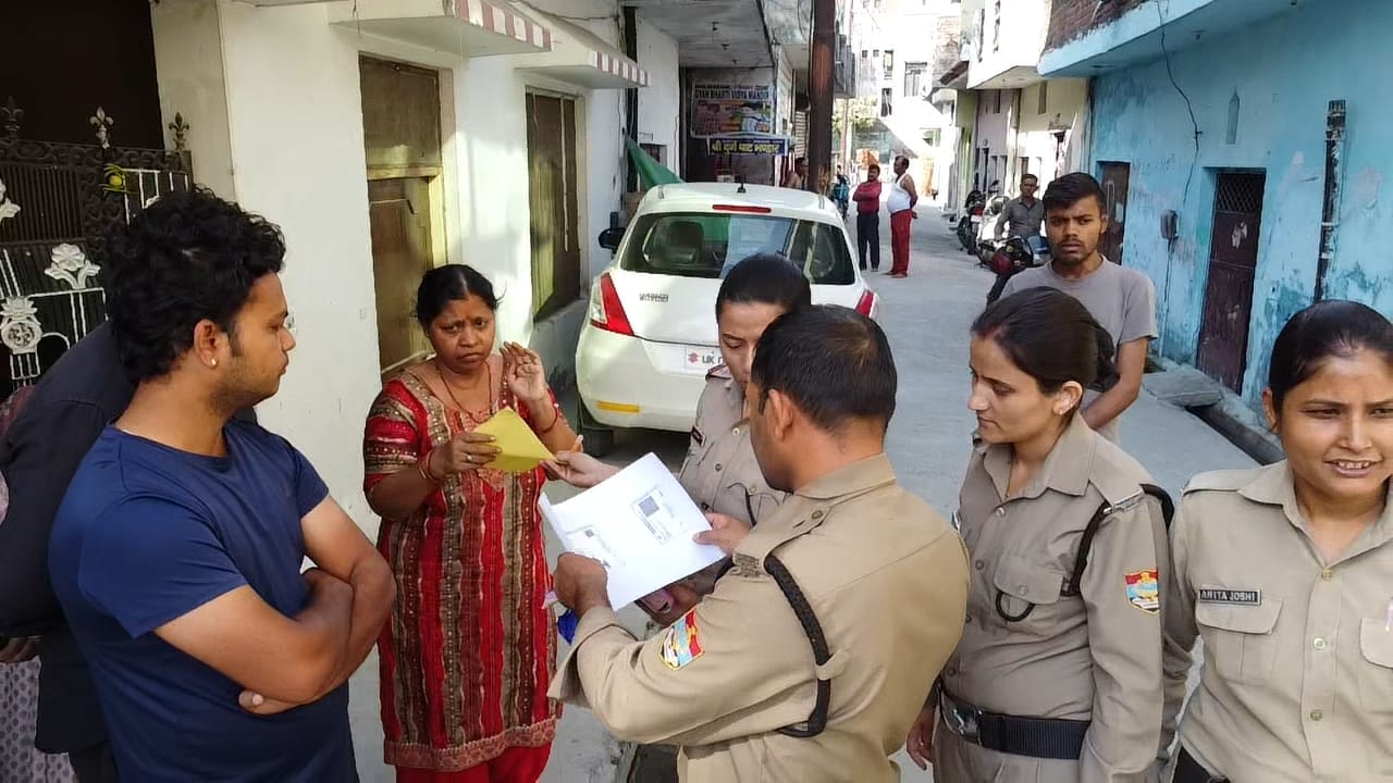  हरिद्वार में चला पुलिस का सत्यापन अभियान