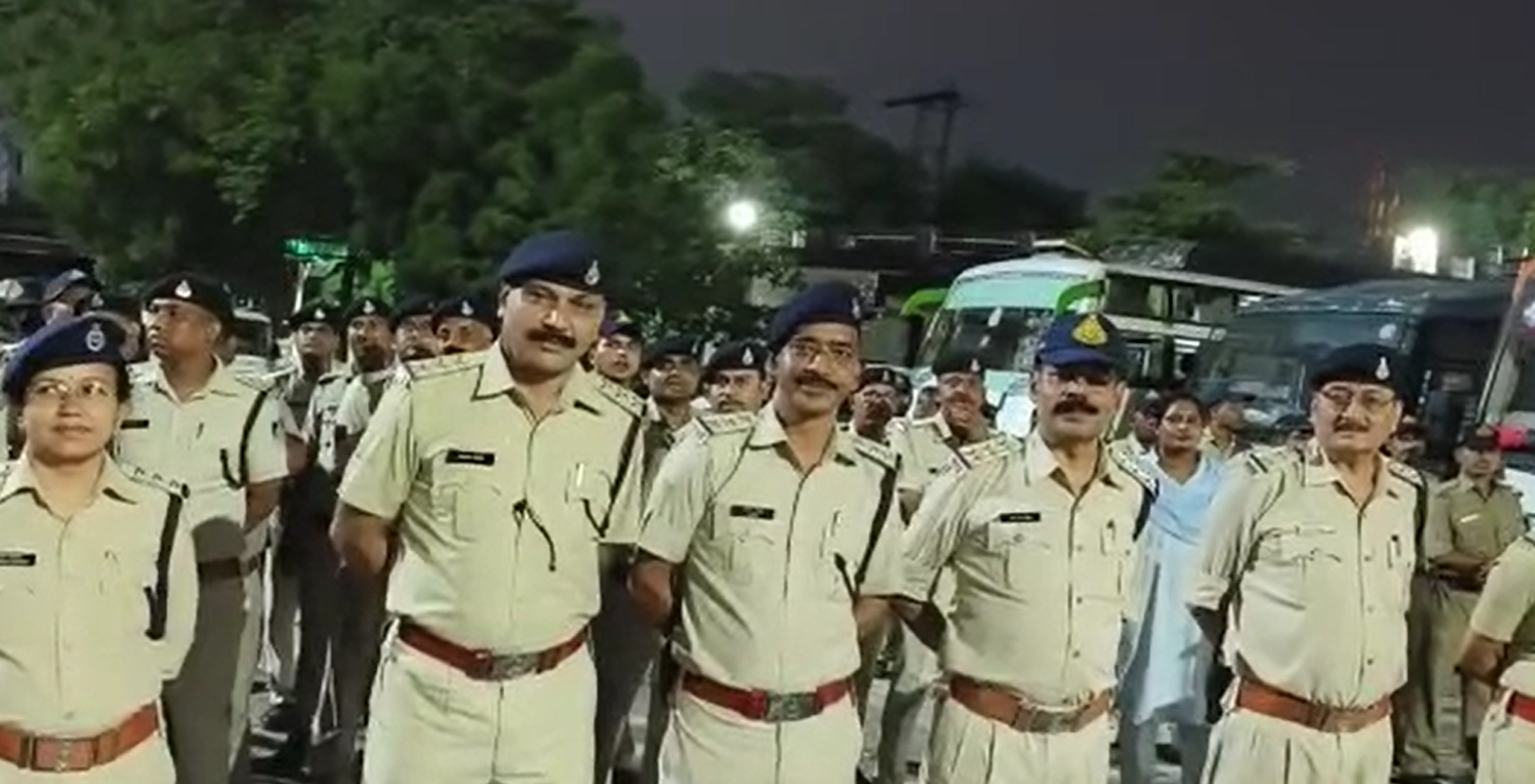 कोयले में मिलावट की सुचना पर पुलिस की करवाई