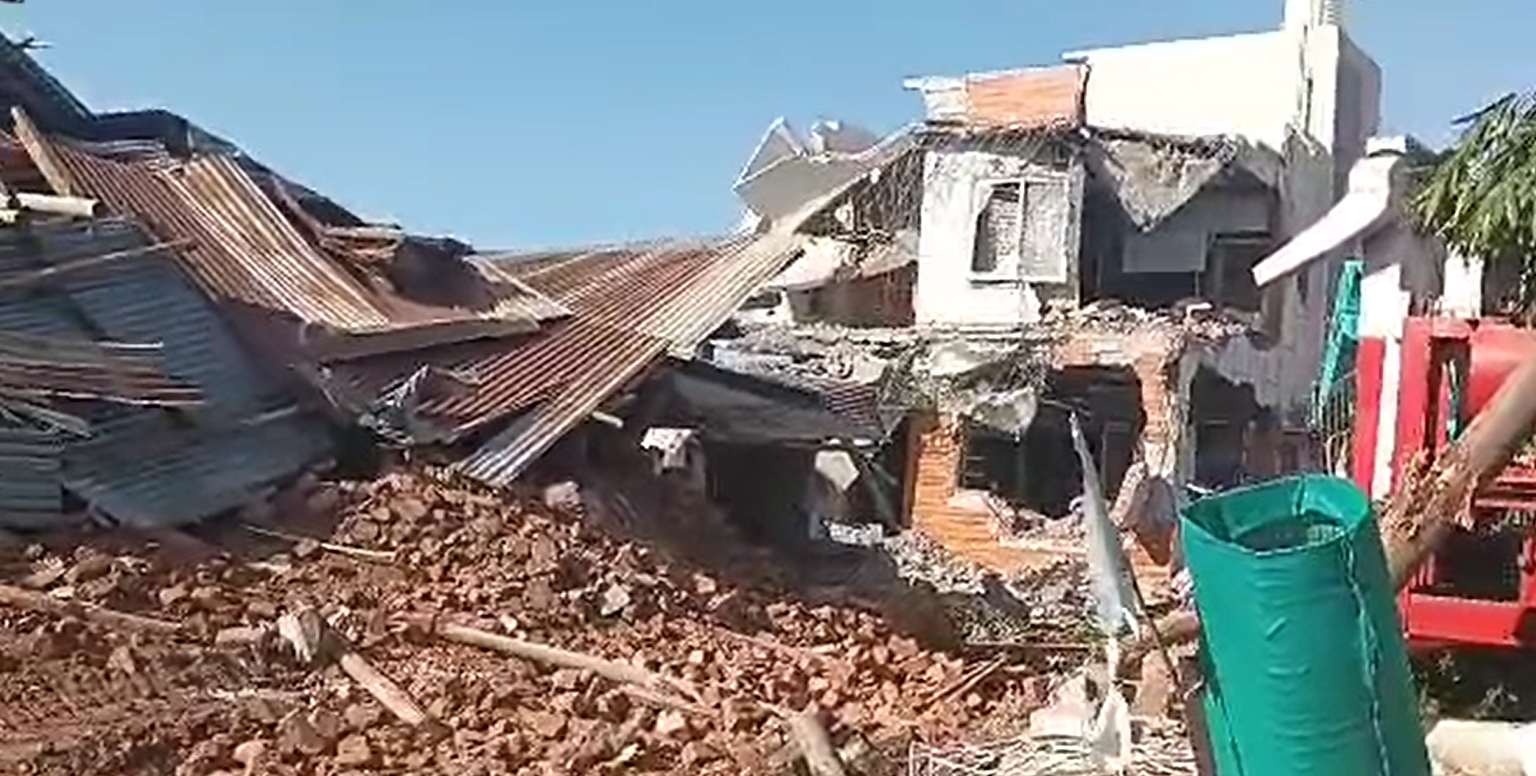 गोलीकांड के आरोपी के घर पर चला बुल्डोजर