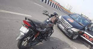 सड़क दुर्घटना में न्यूज़24 के दो पत्रकारों की मौत 