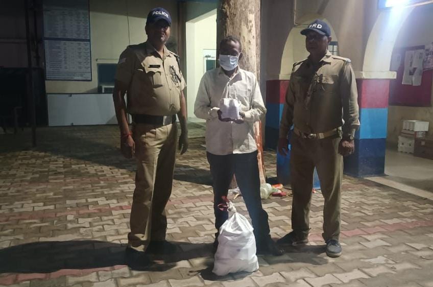 नशे के खिलाफ पुलिस का जागरूकता अभियान