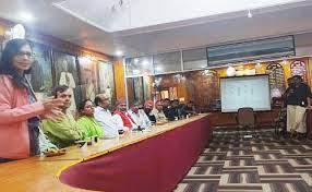 शहर को प्लास्टिक मुक्त करने को लेकर बैठक