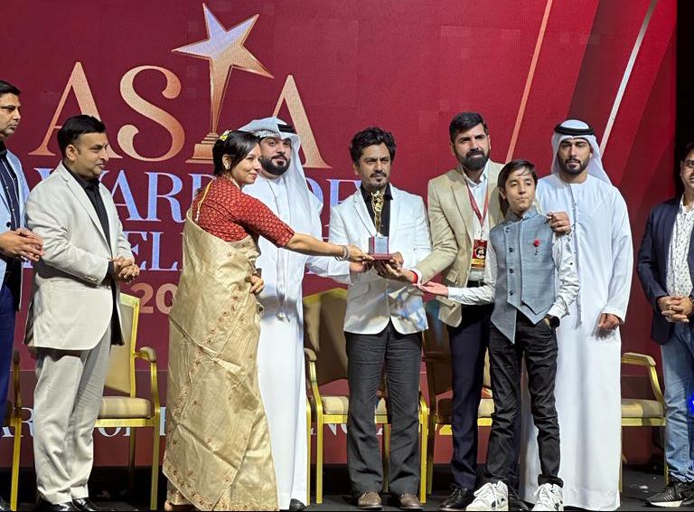 समाजसेवी संदीप पटेल को दुबई में किया गया सम्मानित