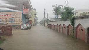 खटीमा में जल संस्थान की लापरवाही