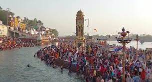 हरिद्वार में दिखा आस्था का जनसैलाब