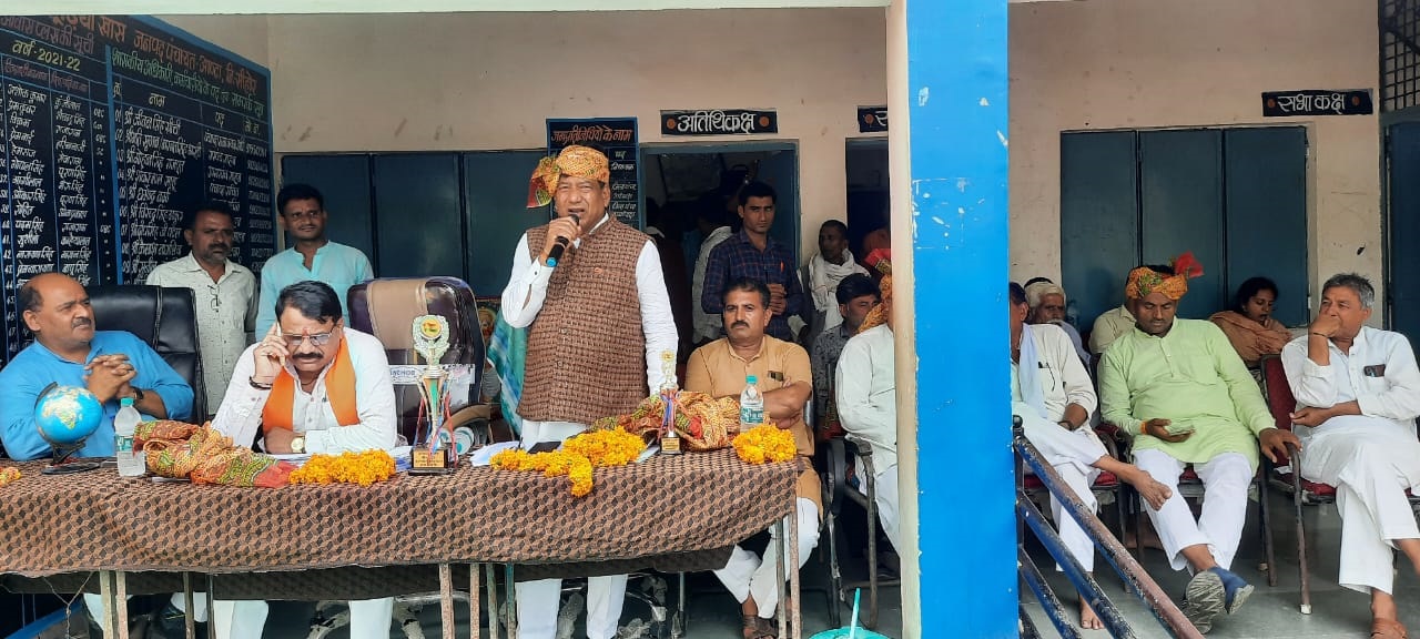 गोपाल सिंह इंजीनियर ने विकास पर्व कार्यक्रम में लिया हिस्सा