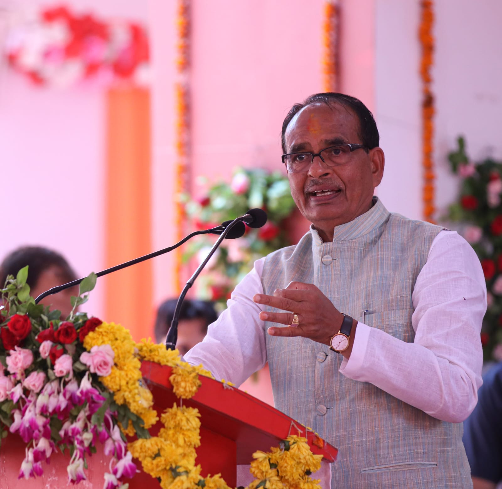 सीएम शिवराज ने समरसता यात्रा को दिखाई हरी झंडी