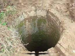 कुएं से निकली जहरीली गैस की चपेट में आए मजदूर