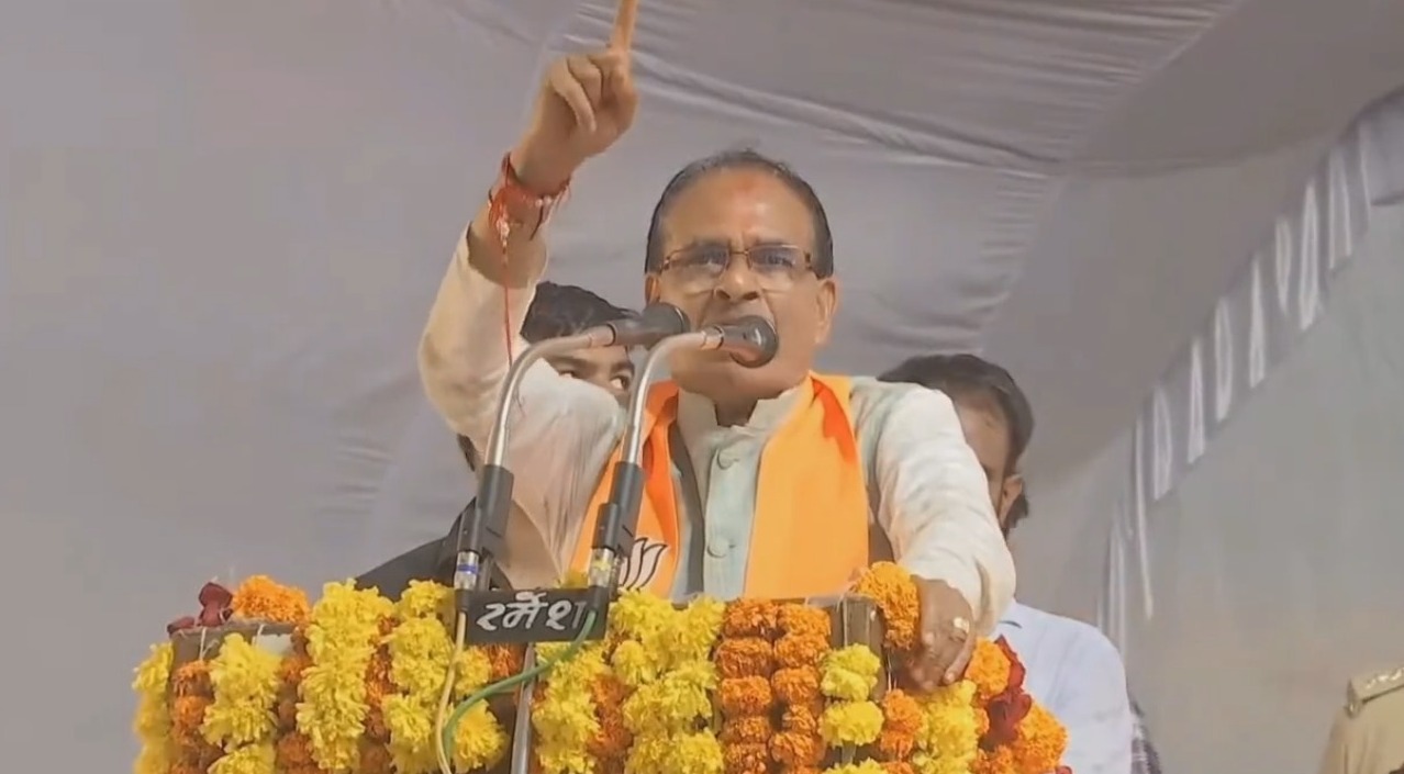 मुख्यमंत्री शिवराज सिंह चौहान नौगांव पहुंचे