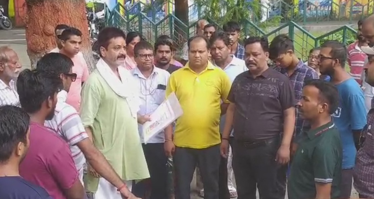 रेहड़ी पटरी वालों की हो रही उपेक्षा