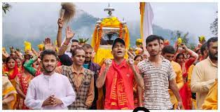 भट्टा क्यारकुली में नाग देवता गांव भ्रमण पर निकले