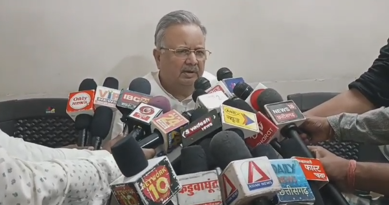 पूर्व मुख्यमंत्री रमन सिंह राजनांदगांव पहुंचे