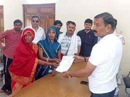 नगर परिषद अध्यक्ष समर सिंह नहीं दे रहे इस्तीफा