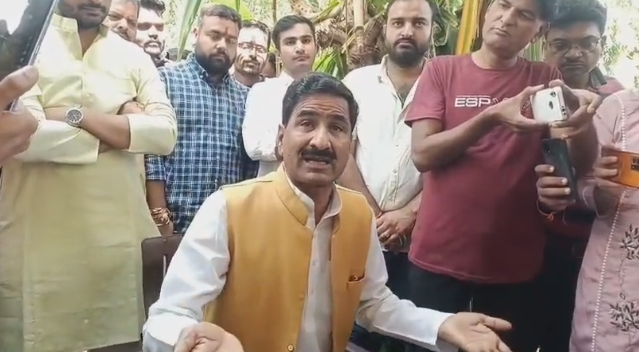 विधायक बीरेंद्र  रघुवंशी ने छोड़ा भाजपा का साथ