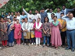 नौ दिनों से पटवारी हड़ताल पर