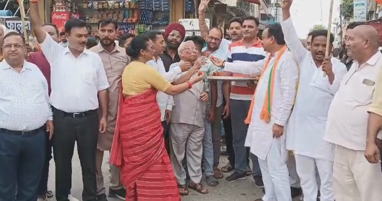 बागेश्वर में बीजेपी प्रत्याशी की जीत हुई