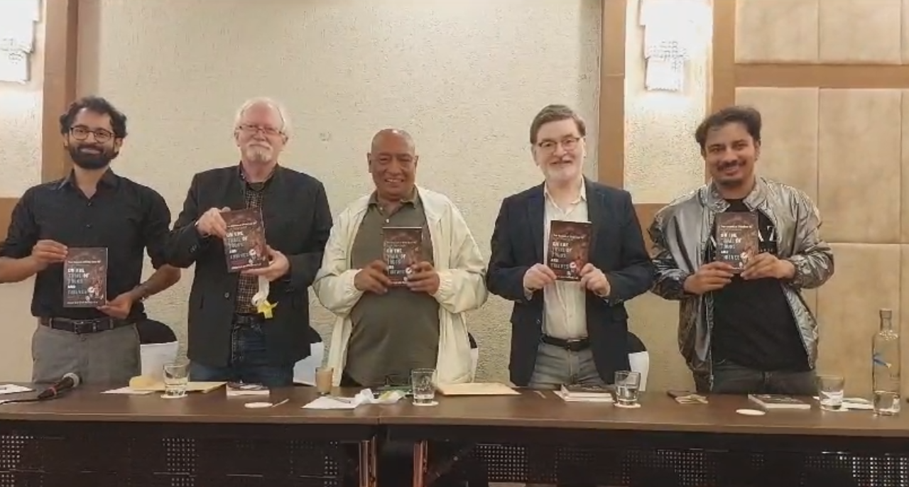 ऑन द ट्रेल ऑफ ठग्स एंड थीव्स  विमोचन