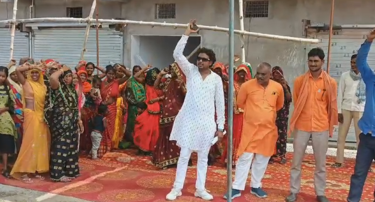 अवैध रूप से बिक रही गांव गांव शराब