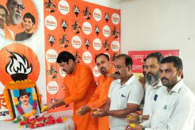 लोगों ने शहीद ए आजम को दी श्रद्धांजलि