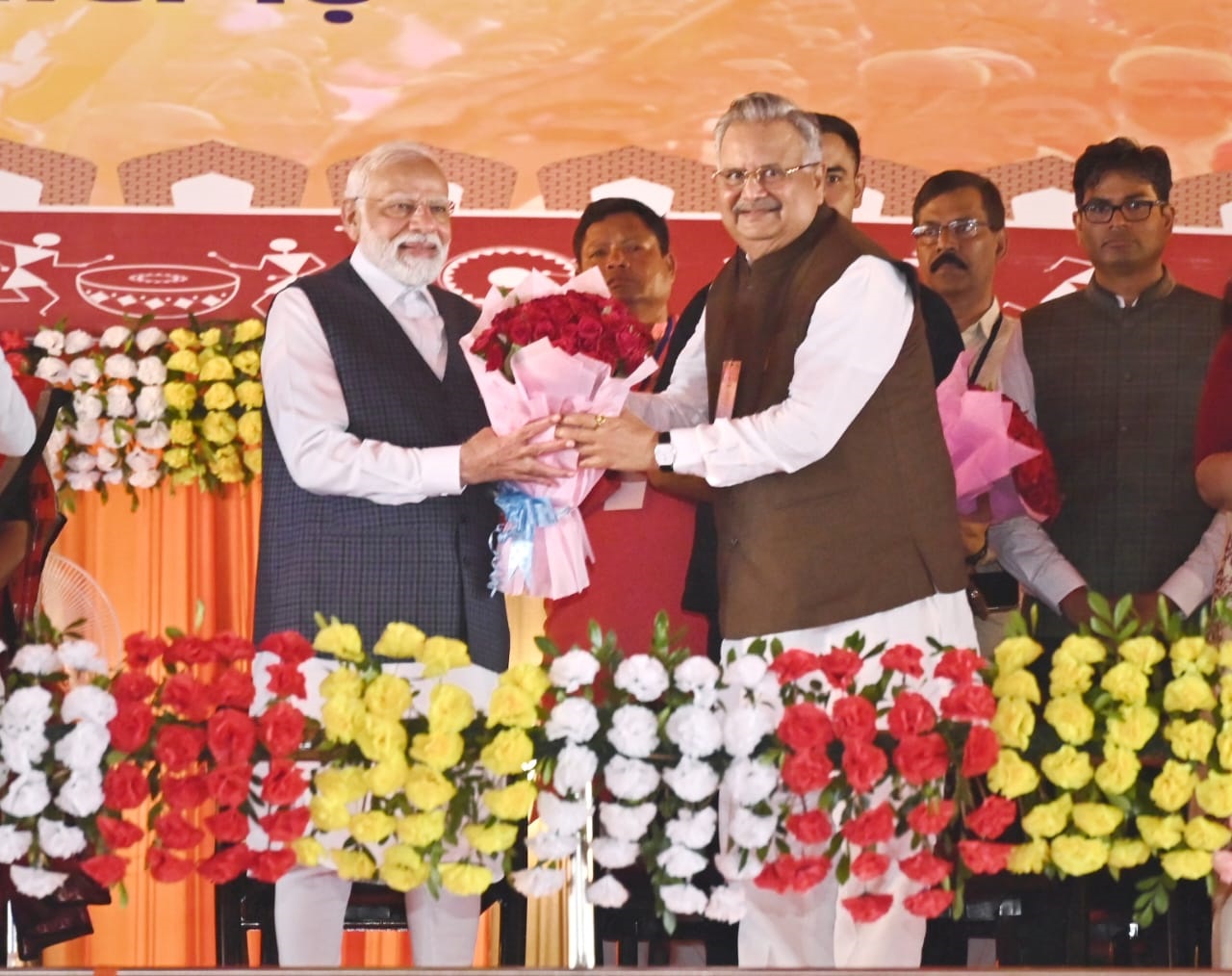 बिलासपुर पहुंचे प्रधानमंत्री मोदी