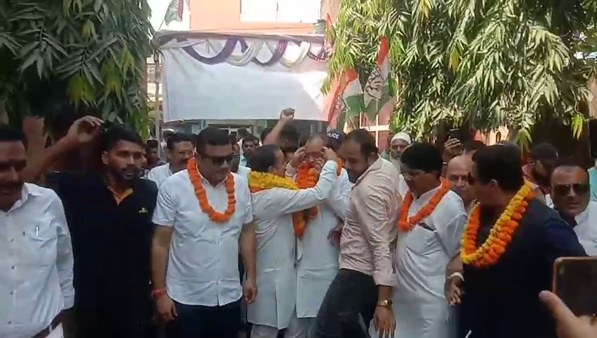 कांग्रेस प्रदेश अध्यक्ष ने  बोले  लोकतंत्र खतरे में  