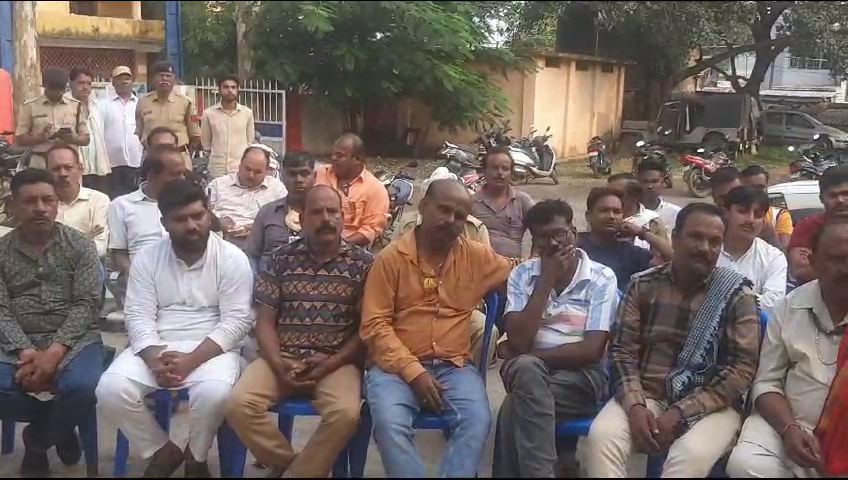 नवरात्रि से पहले शांति समिति की बैठक