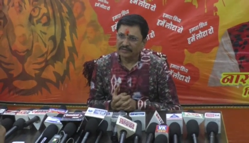 मैहर के विकास के लिए विधायक पद की बलि