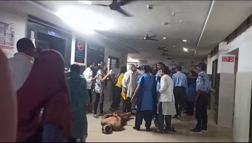 सुरक्षा गार्ड बने गुंडे बदमाश