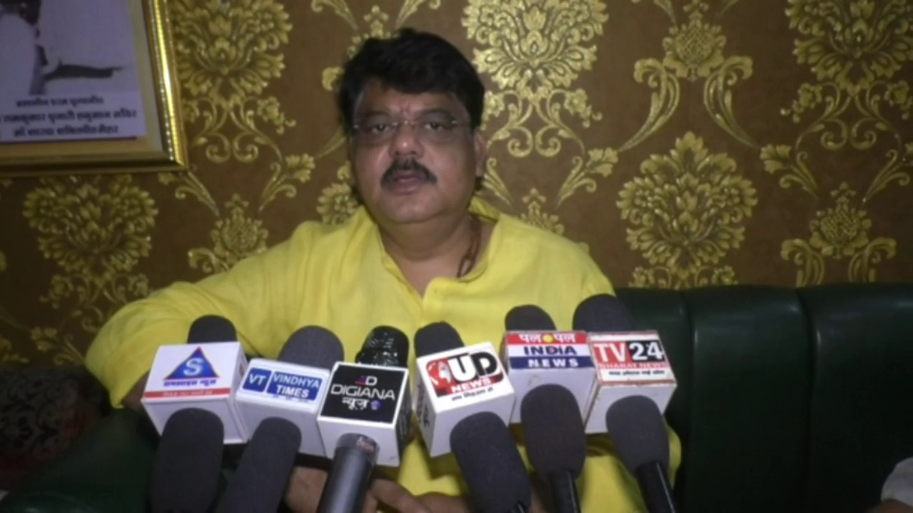 माँ शारदा मंदिर में रुकने की व्यवस्था निशुल्क