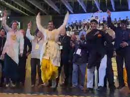 ज्योतिरादित्य का वेस्टर्न डांस