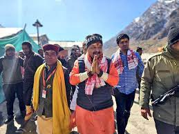 कैलाश विजयवर्गीय पहुंचे केदार नाथ