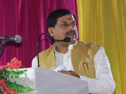 मोहन यादव ने आपा खोया