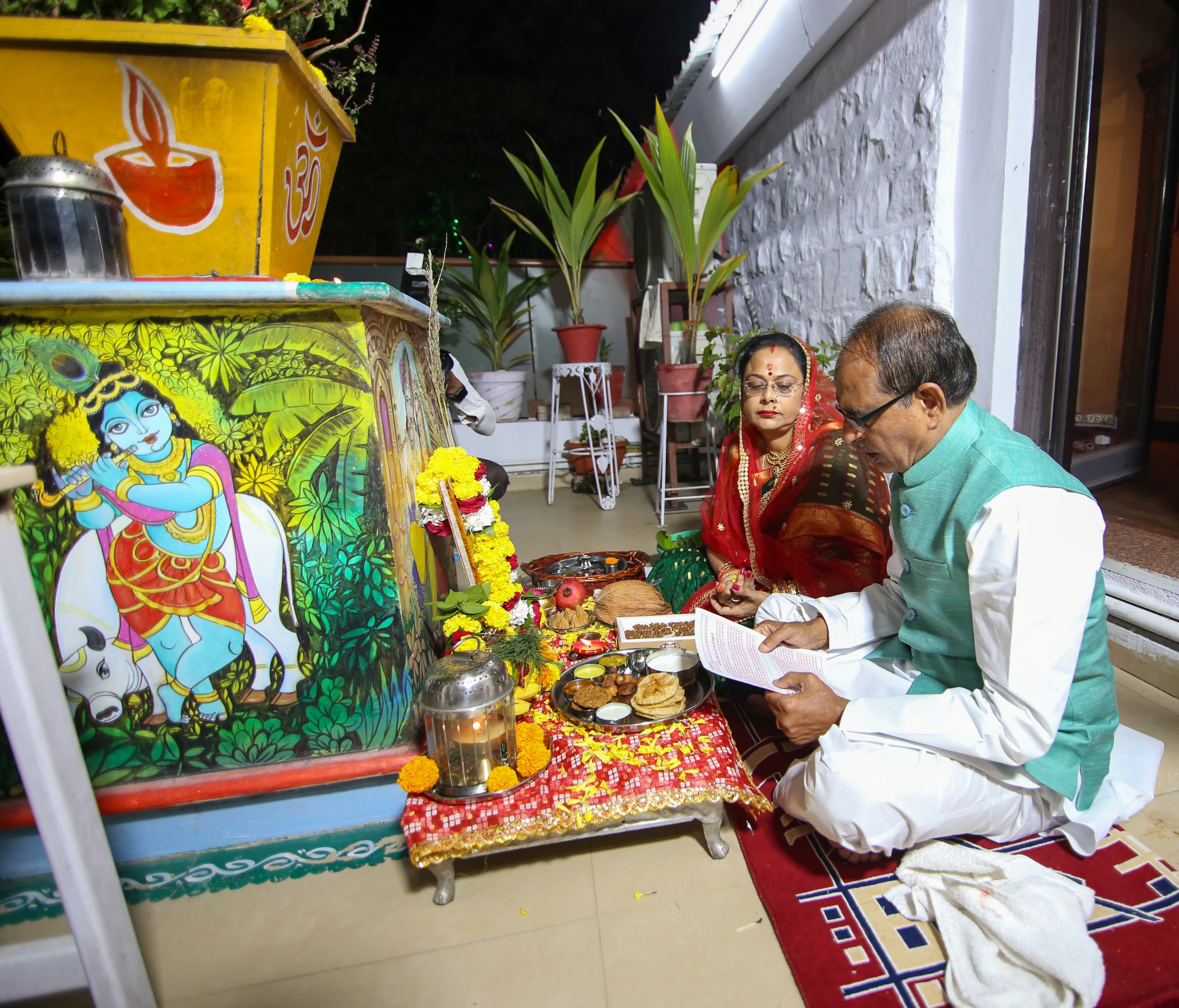 शिवराज सिंह के लिए  साधना का व्रत  