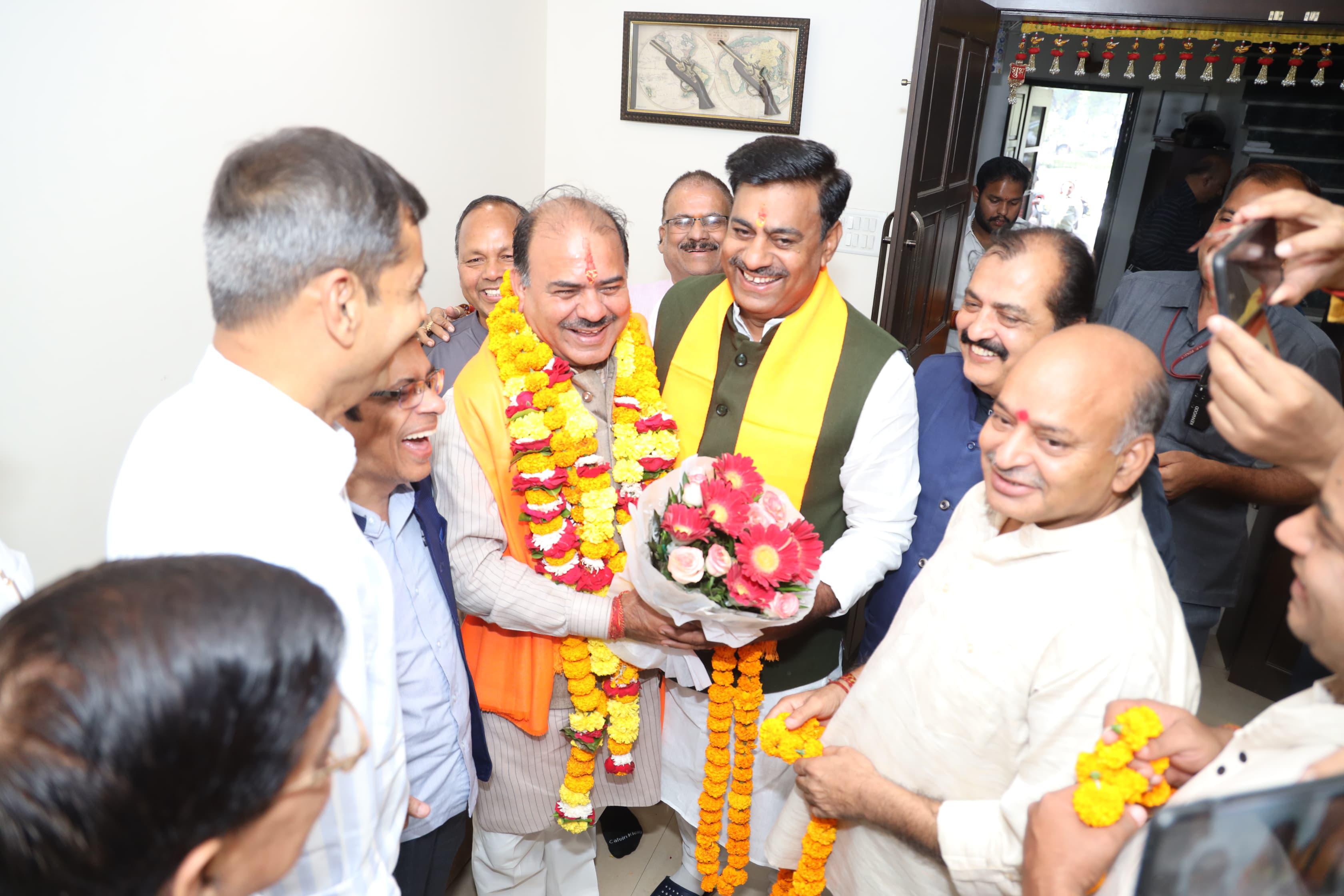 सबनानी को मिला रामेश्वर शर्मा का साथ