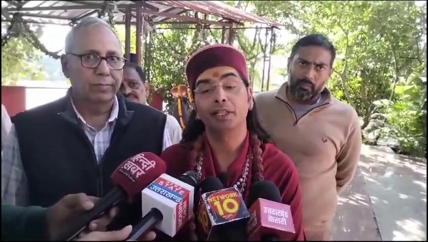 परंपरा को निभा रहे गंगोत्री के रावल