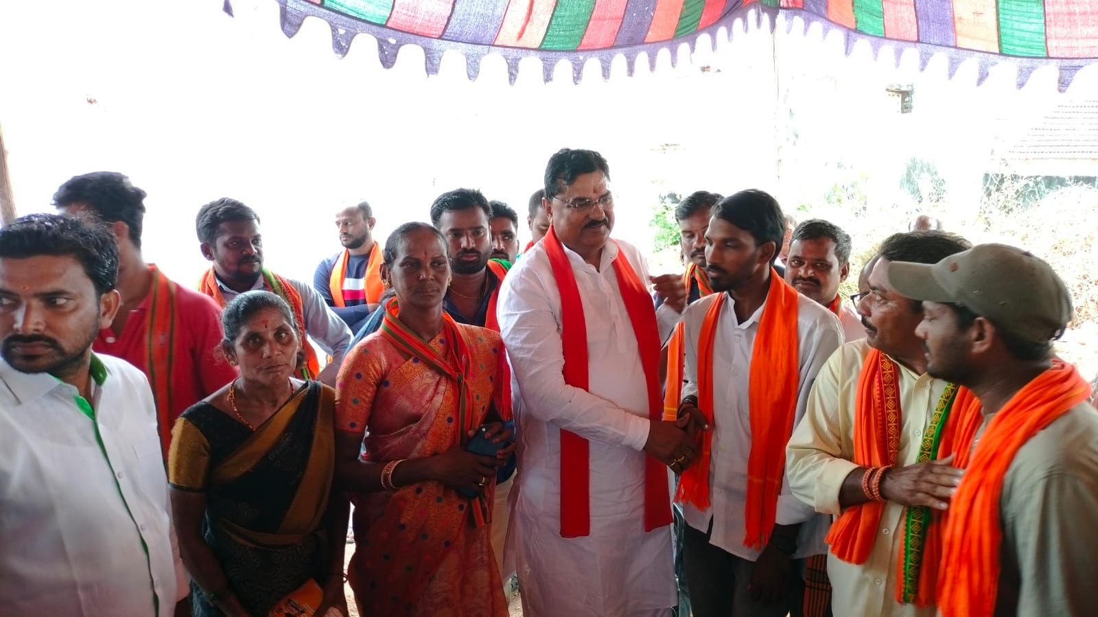 कमल पटेल तेलंगाना में दे रहे हैं चुनावी टिप्स