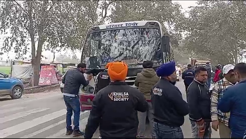 काशीपुर मे कोहरे के वजह से बढ़ी दुर्घटनाएँ