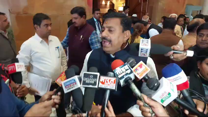 कांग्रेस पर बरसे विधायक रामेश्वर शर्मा