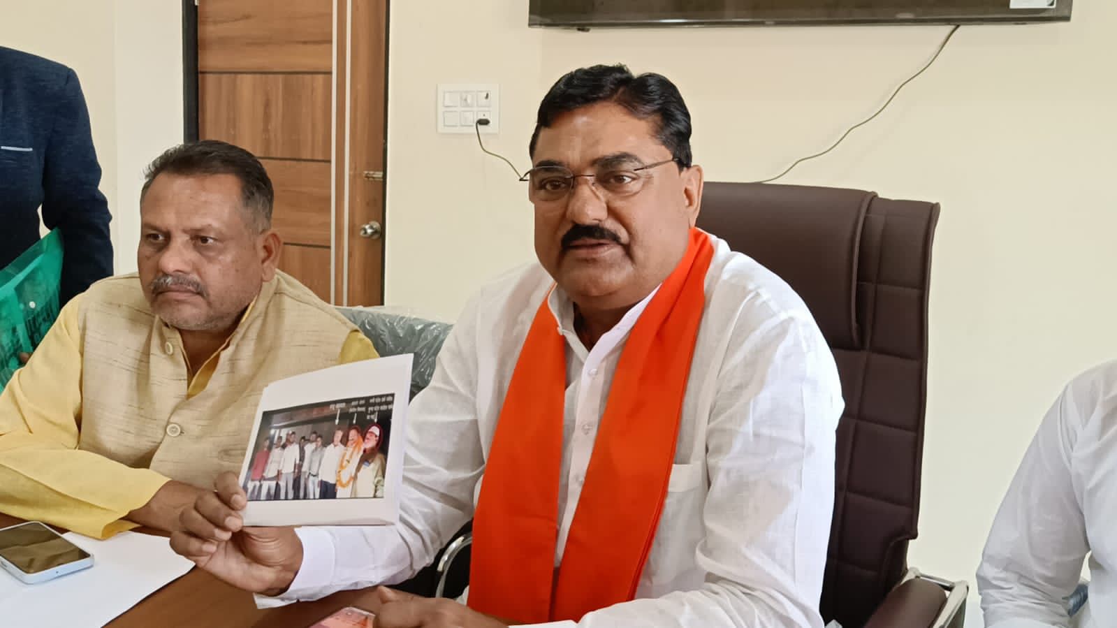 पूर्व मंत्री कमल पटेल का आरोप