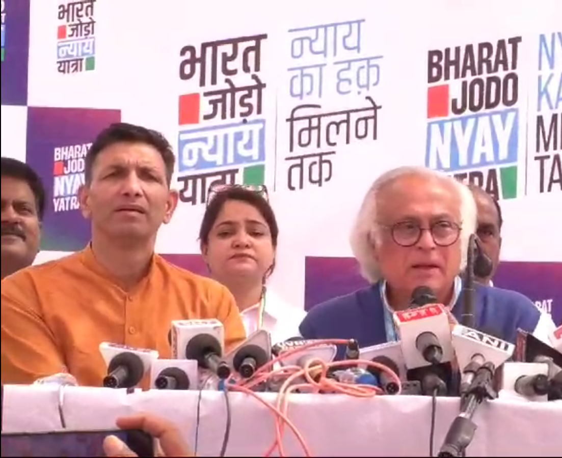 भाजपा अब केवल मोदी परिवार बन गया 