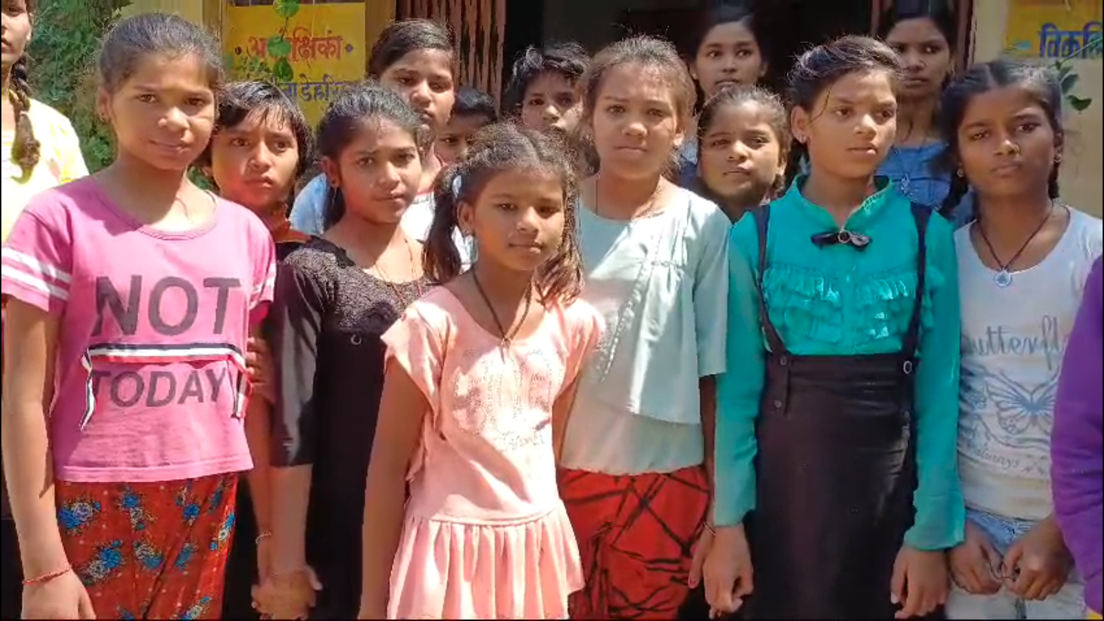 गर्ल्स हॉस्टल होने के बाद भी छात्राए नहीं महफूज 