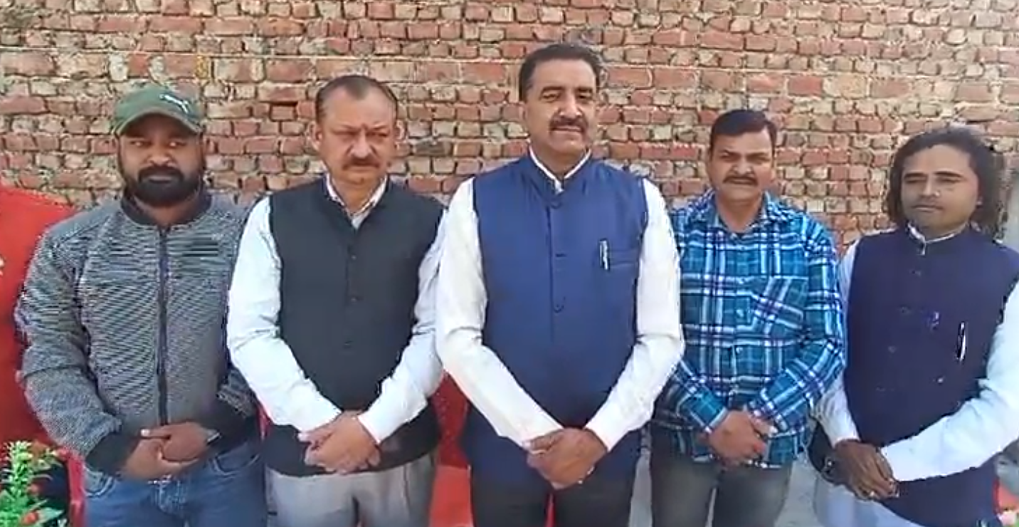 मीडिया प्रभारी के आवास पर नुक्कड़ बैठक 