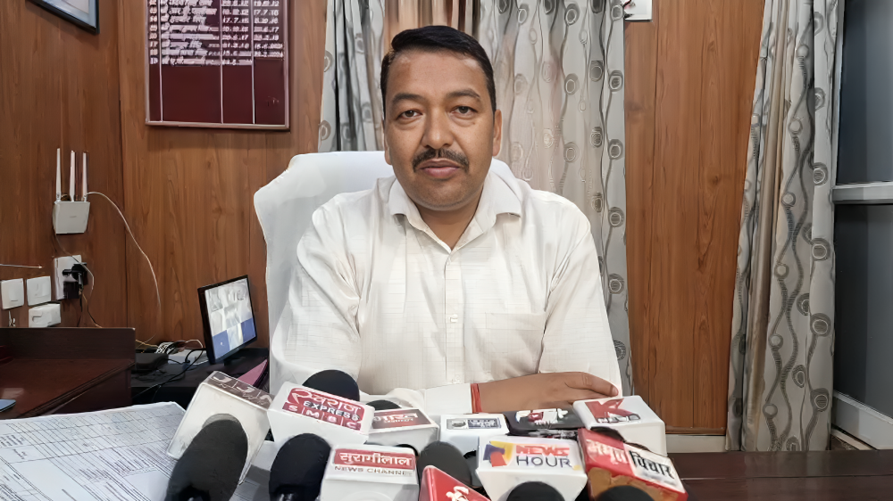 राजनैतिक दल चला रहा है कॉल सेंटर 