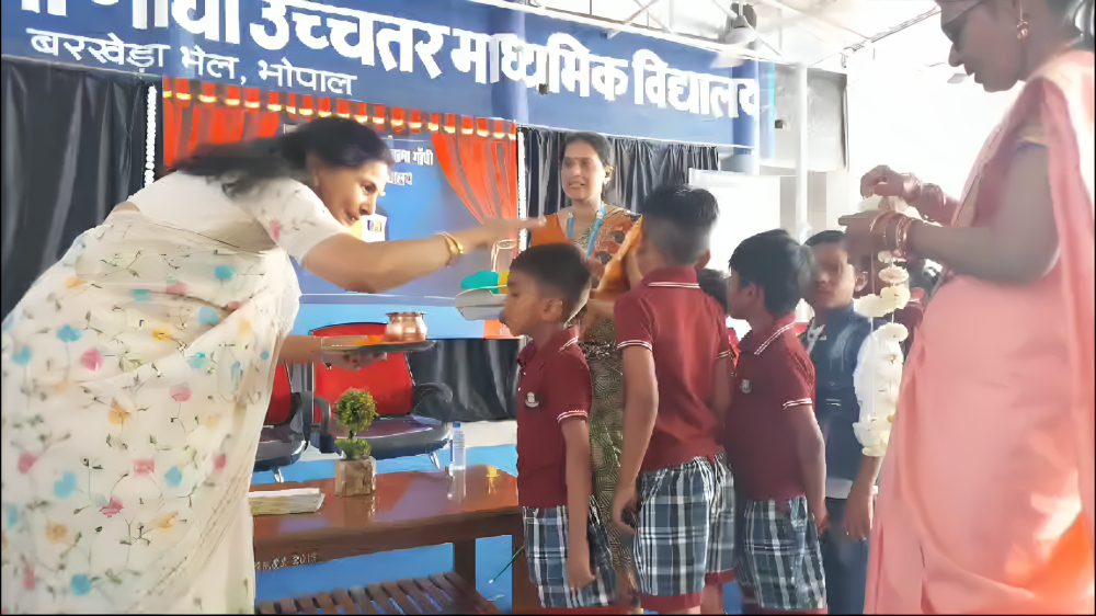 विद्यालयों का शुरू हुआ नया सत्र 