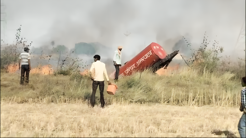 कई क्विंटल गेहूं की फसल जलकर खाक 