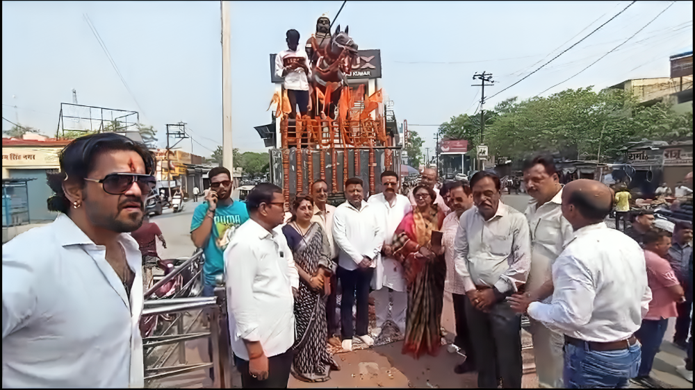 क्षत्रिय समाज के लोगों ने की पूजा अर्चना 