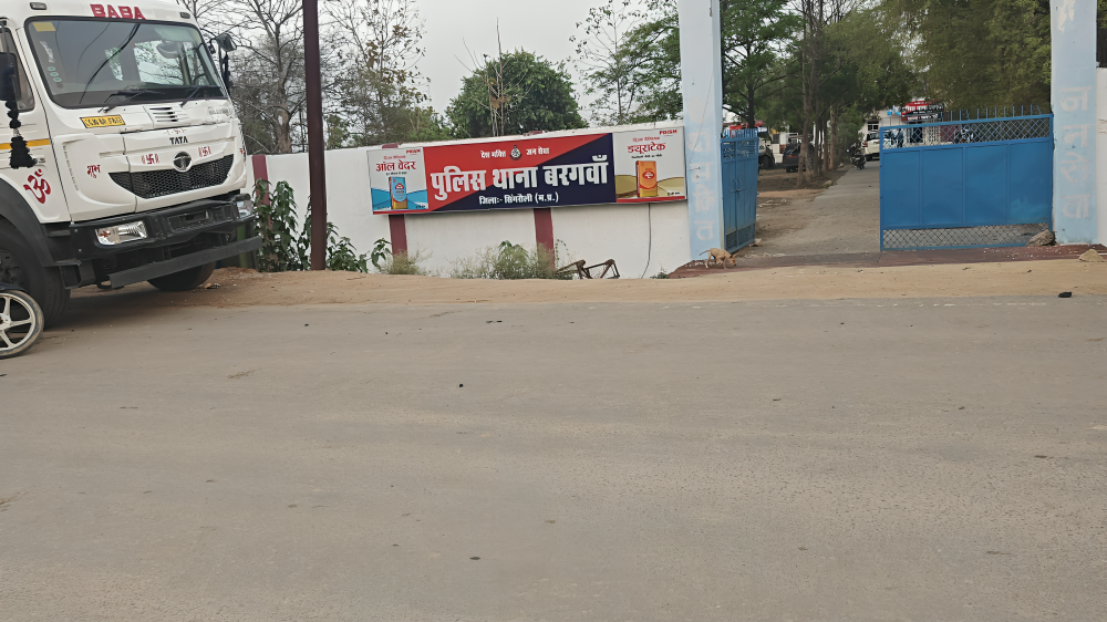 रात में निकल पड़ती हैं एसपी निवेदिता गुप्ता 