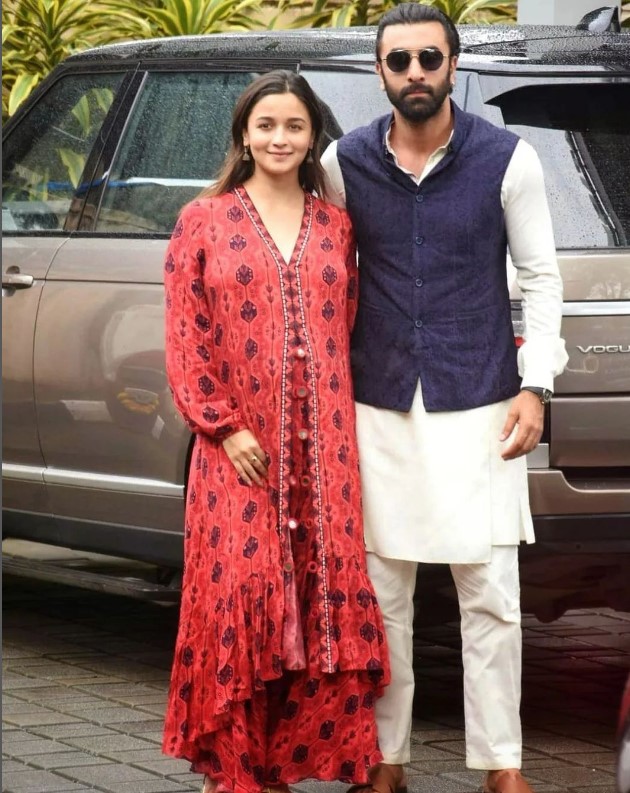 Who is richer Ranbir Kapoor 