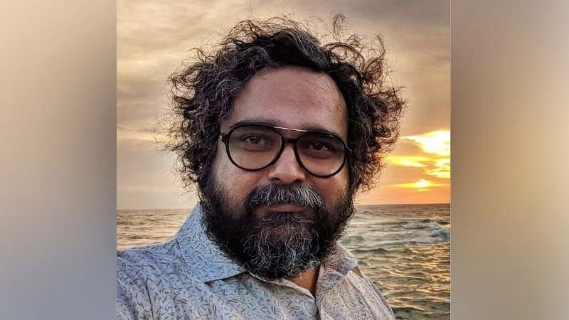 पत्रकार पाणिनि आनंद 